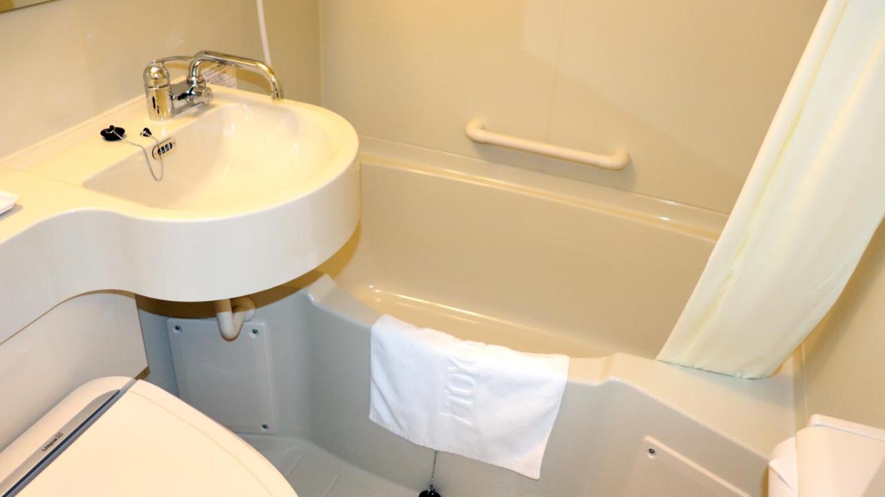 Toyoko Inn Kagoshima Temmonkan No 1 Exterior foto